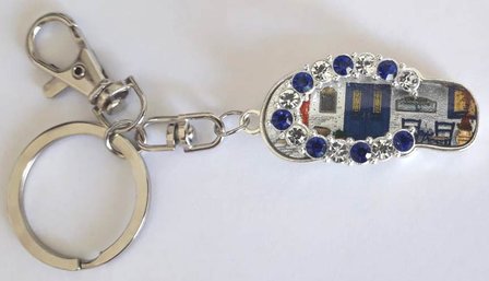 Key Ring Tavern-set