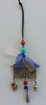 Mati hanger met huis